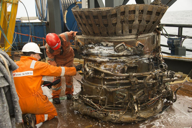 Amazon CEO Bezos recovers parts of 2 Apollo engines